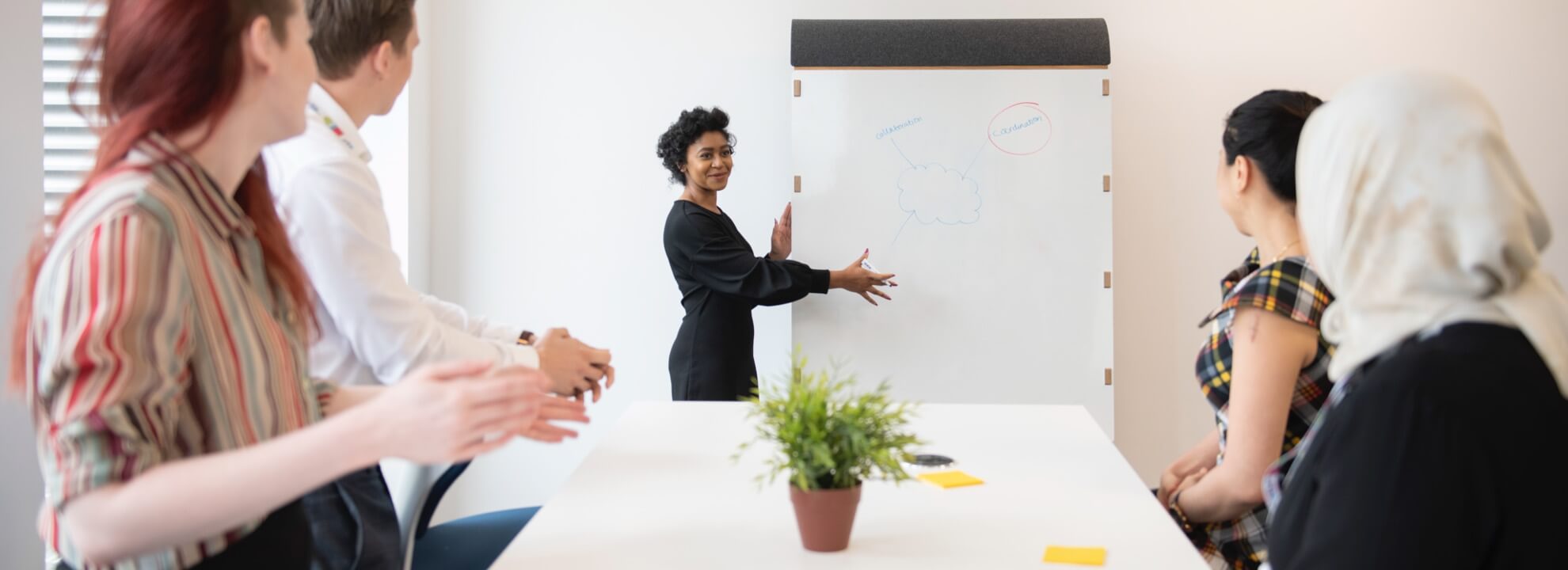 Internes Meeting bei Ipsen zur Entwicklung innovativer Arzneimittel