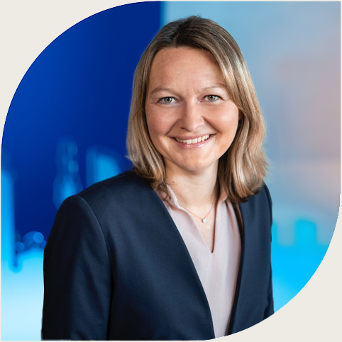 Dr. Sandra Brunner